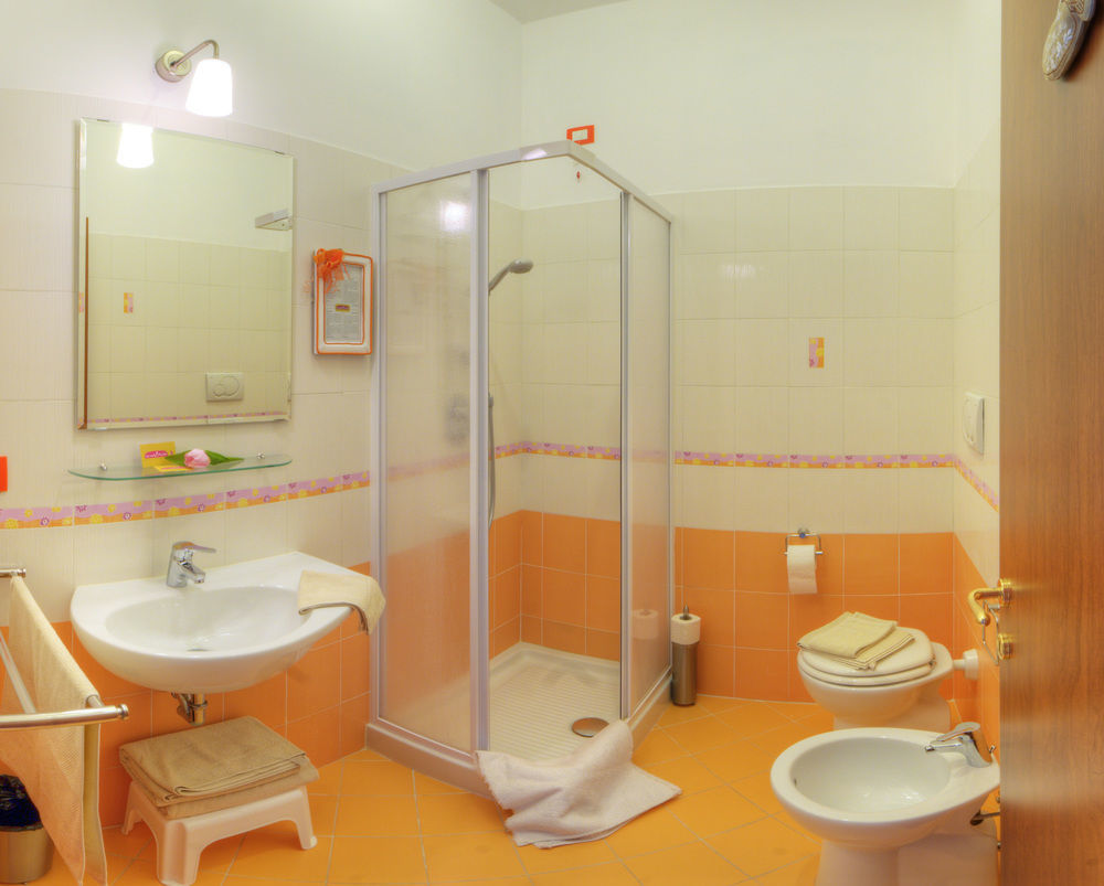 Locanda Del Picchio Loreto Bagian luar foto