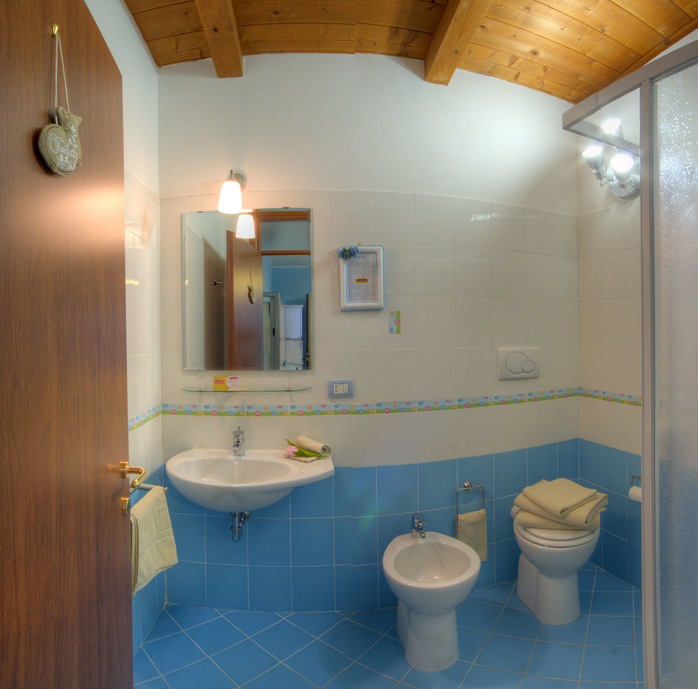 Locanda Del Picchio Loreto Bagian luar foto